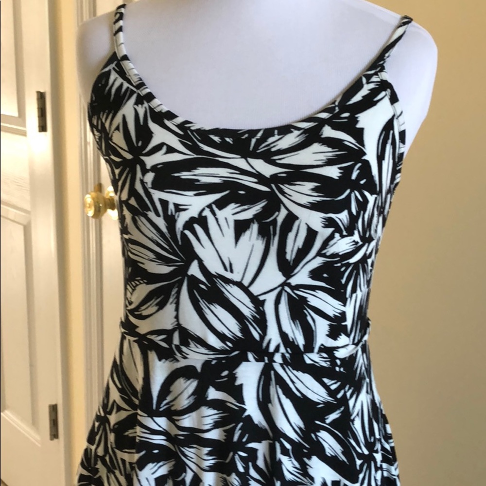 Loft (factory) Dress - Picture 2 of 7